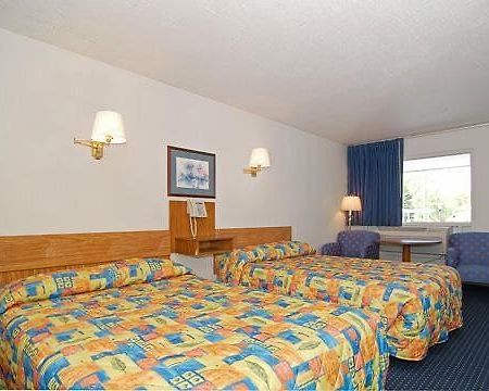 Rodeway Inn Brevard Δωμάτιο φωτογραφία
